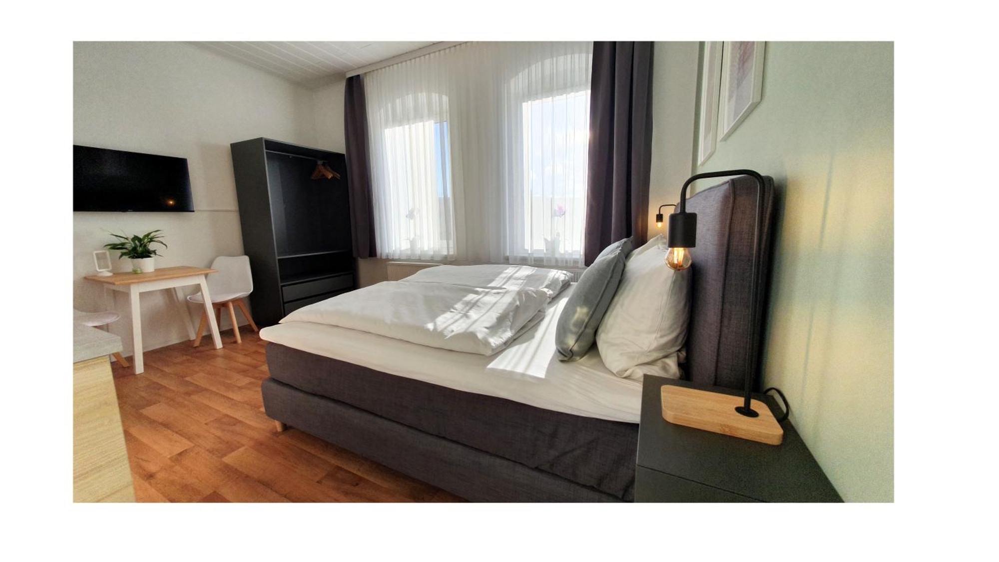 Good Stay Aparthotel Mit Kostenlosen Parkplaetzen ドレスデン エクステリア 写真