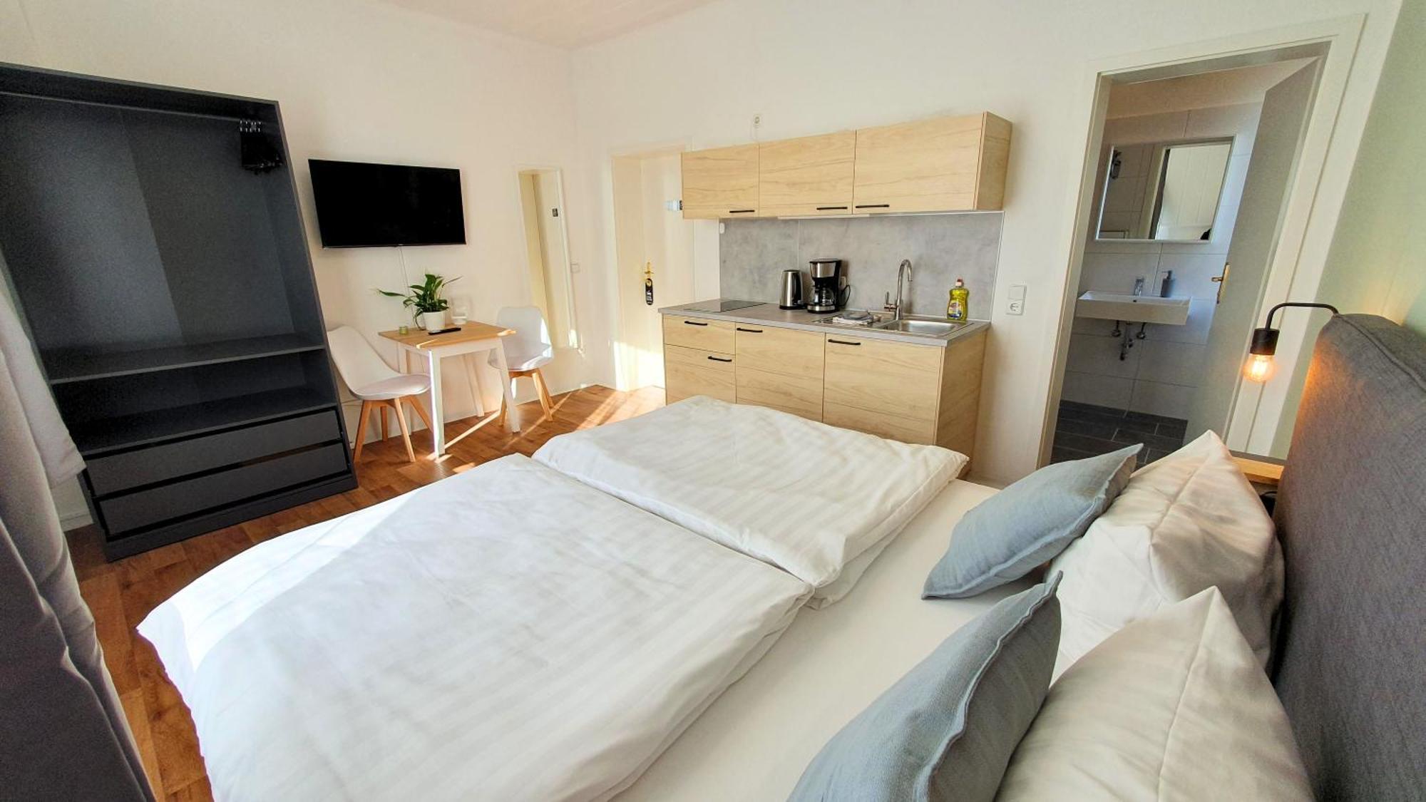 Good Stay Aparthotel Mit Kostenlosen Parkplaetzen ドレスデン エクステリア 写真